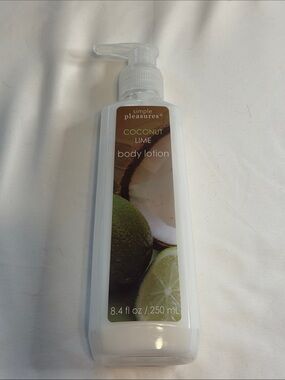 Simple Pleasures Coconut Lime Body Lotion - White